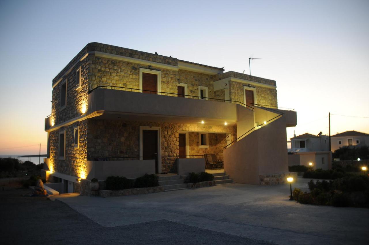 Castro Elafonisos Hotell Exteriör bild
