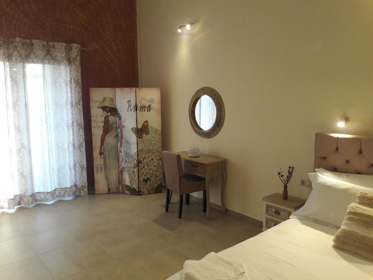 Castro Elafonisos Hotell Exteriör bild