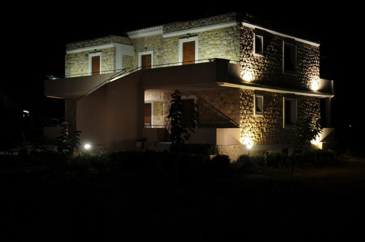 Castro Elafonisos Hotell Exteriör bild