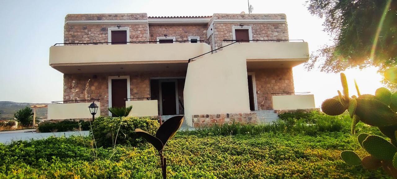 Castro Elafonisos Hotell Exteriör bild
