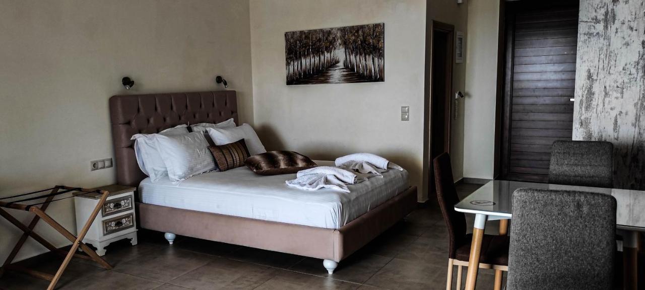 Castro Elafonisos Hotell Exteriör bild